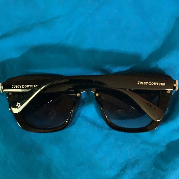 Juicy Couture Sunnies ☀️☀️☀️☀️ - Picture 2 of 9